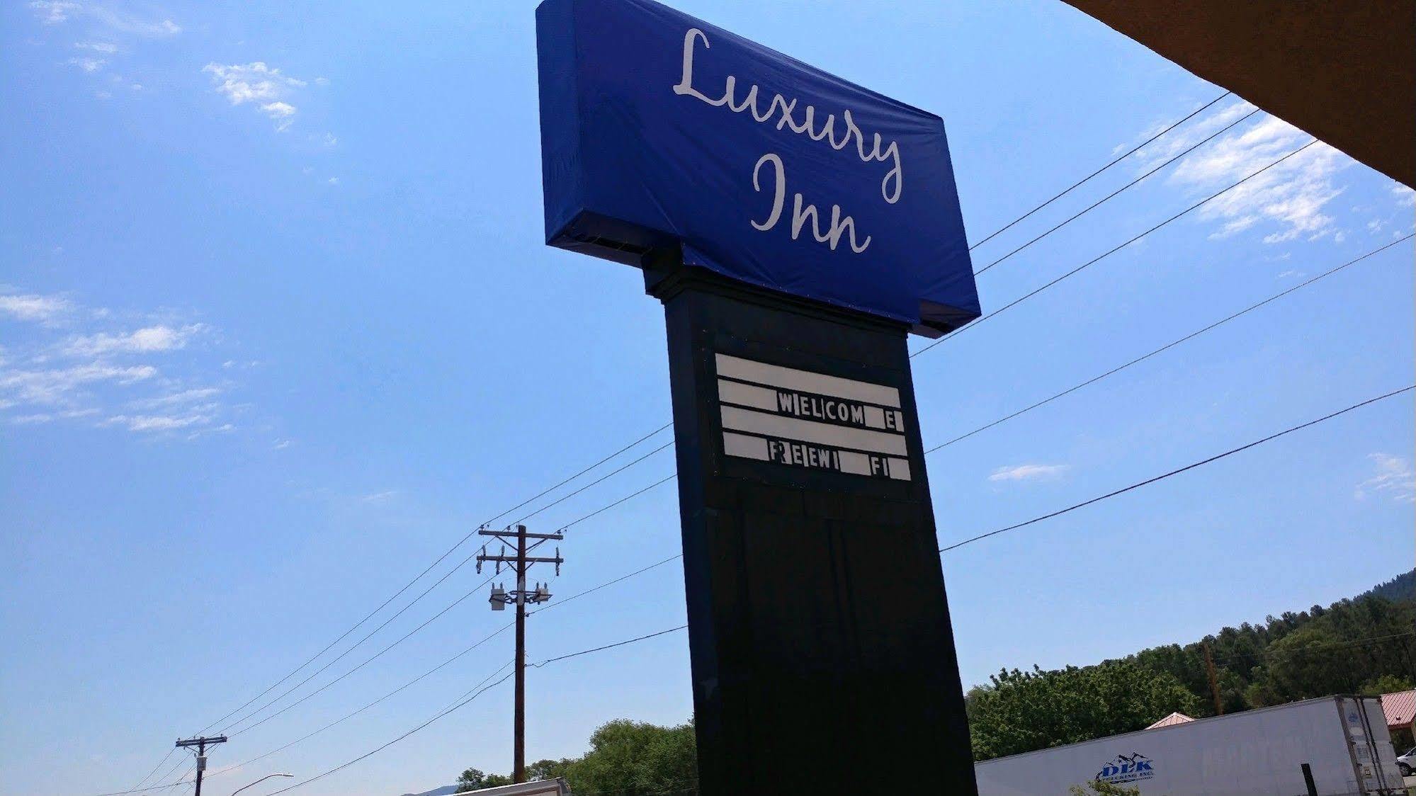 ハンプトン イン&スイーツ ルイドソ ダウンズ Ruidoso Downs エクステリア 写真